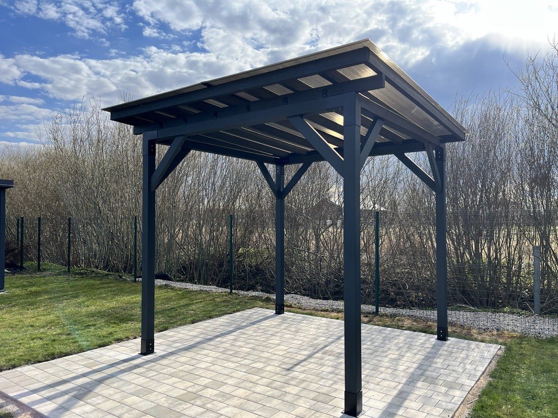 Modular canopy DIY by Terases, 3.5m x 3.5m, showing the assembled outdoor canopy with adjustable panels and sturdy frame.