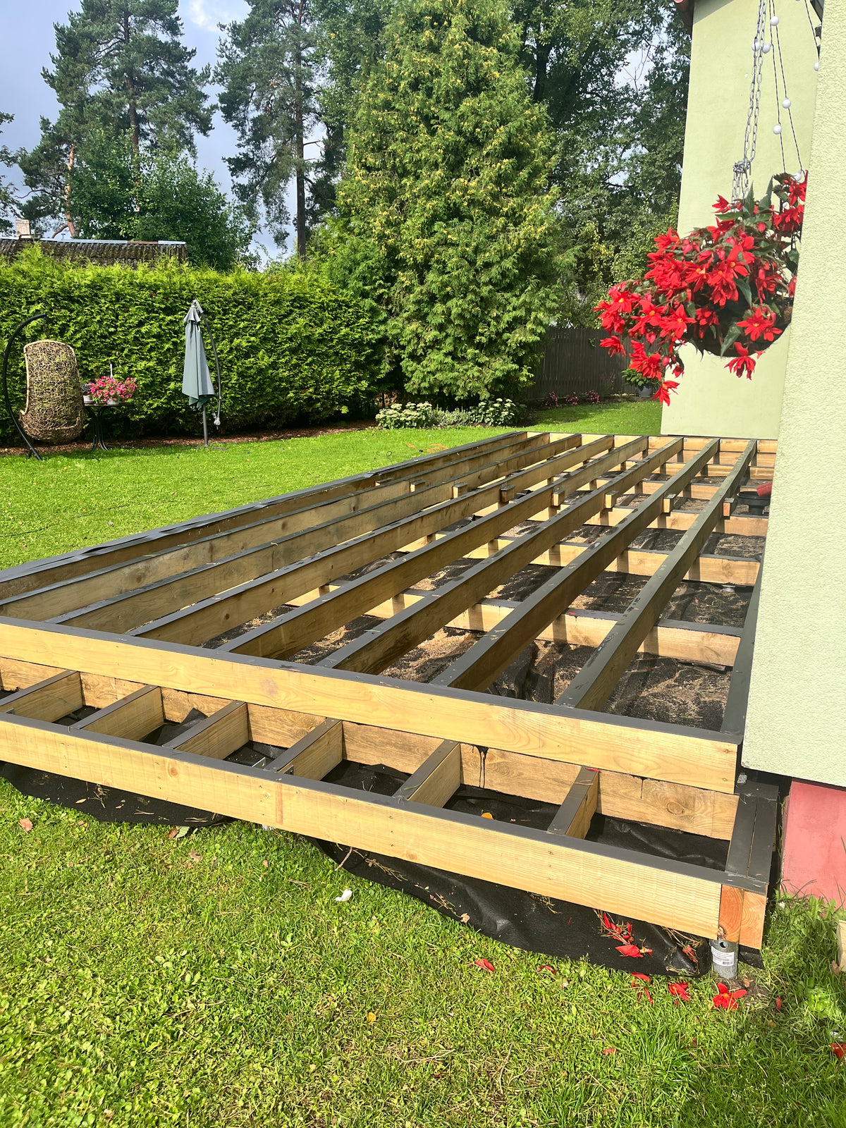Terrace deck 10mx6m with steps