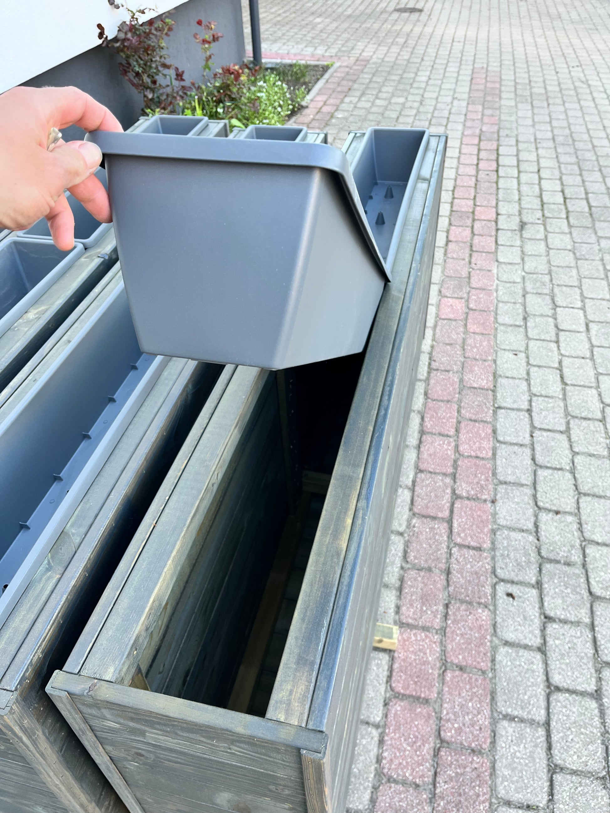 Flower box(3).