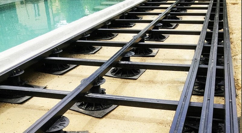 Adjustable patio support feet.